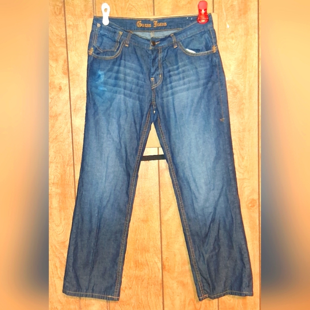 Guess Blue Jeans with Classic Denim Style